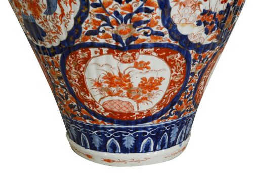 LARGE JAPANESE IMARI LIDDED VASE CIRCA 1880 35 - ADDITIONAL PHOTO 9