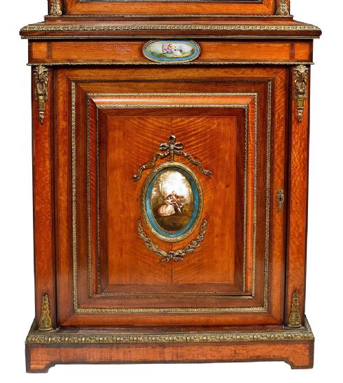 PAIR SATINWOOD PIER CABINETS CIRCA 1880 - ADDITIONAL PHOTO 2