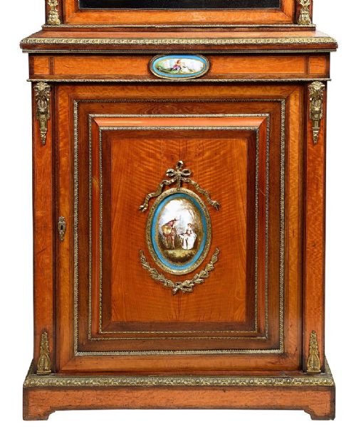 PAIR SATINWOOD PIER CABINETS CIRCA 1880 - ADDITIONAL PHOTO 4