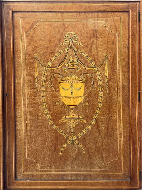 FINE QUALITY SHERATON REVIVAL INLAID DISPLAY CABINET - ADDITIONAL PHOTO 5