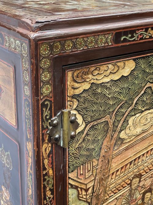 PAIR CHINOISERIE LACQUER CABINETS ON STAND CIRCA 1900 - ADDITIONAL PHOTO 10