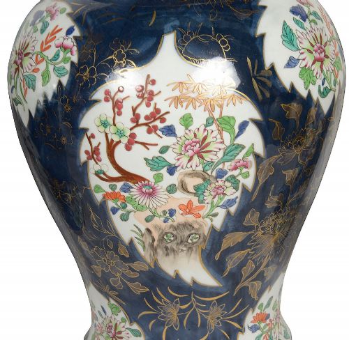 C18TH CENTURY STYLE CHINESE FAMILLE ROSE GARNITURE CIRCA 1880 - ADDITIONAL PHOTO 4