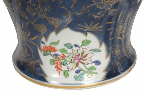 C18TH CENTURY STYLE CHINESE FAMILLE ROSE GARNITURE CIRCA 1880 - ADDITIONAL PHOTO 8