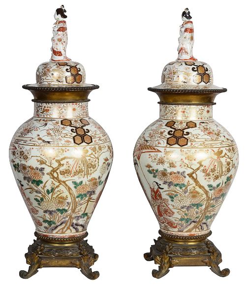 IMPRESSIVE PAIR OF LARGE ARITA IMARI LIDDED VASES CIRCA 1680 - ADDITIONAL PHOTO 1