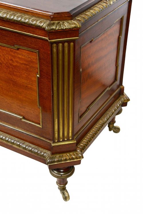 FRENCH LOUIS XVI STYLE MAHOGANY WINE COOLER CIRCA 1840 - ADDITIONAL PHOTO 5
