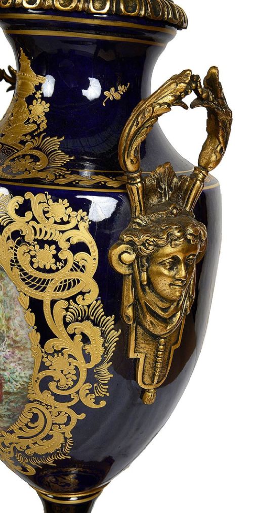 PAIR 19TH CENTURY FRENCH SEVRES STYLE PORCELAIN LAMPS - ADDITIONAL PHOTO 6
