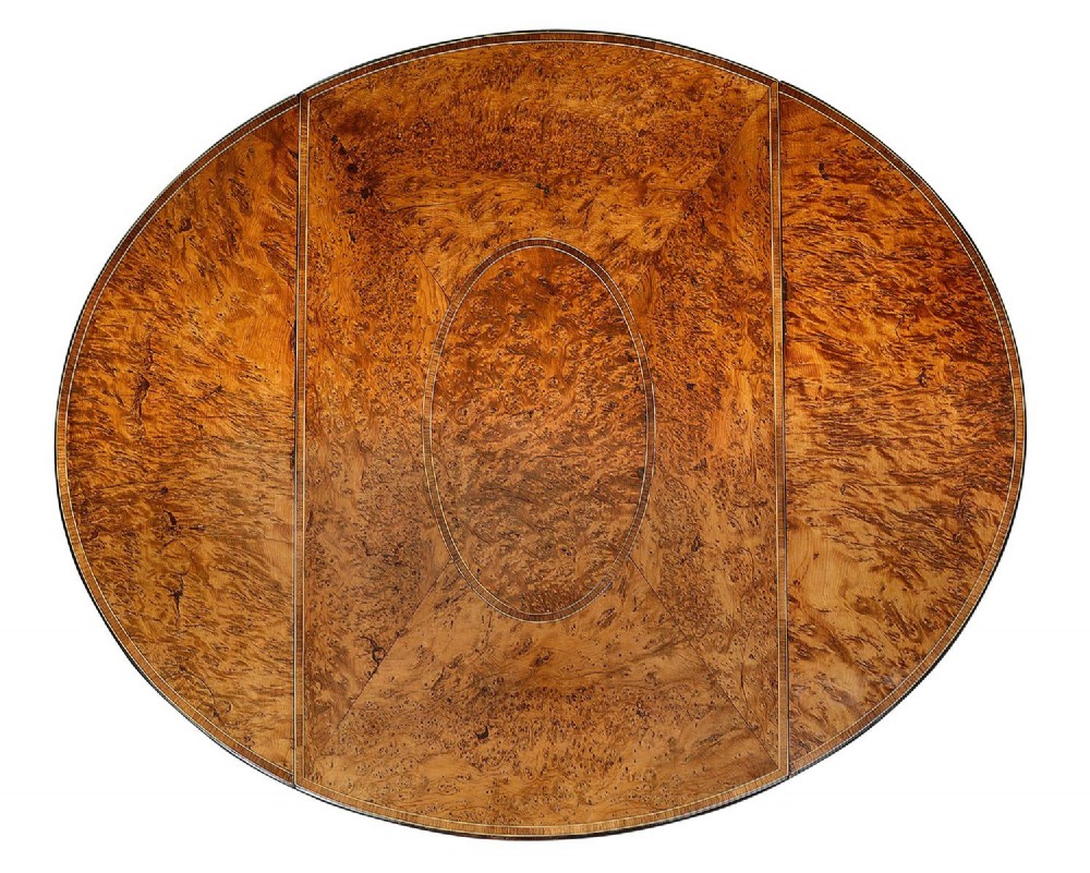 Rare 18th Century Yew wood Pembroke table, circa 1780 View IV
