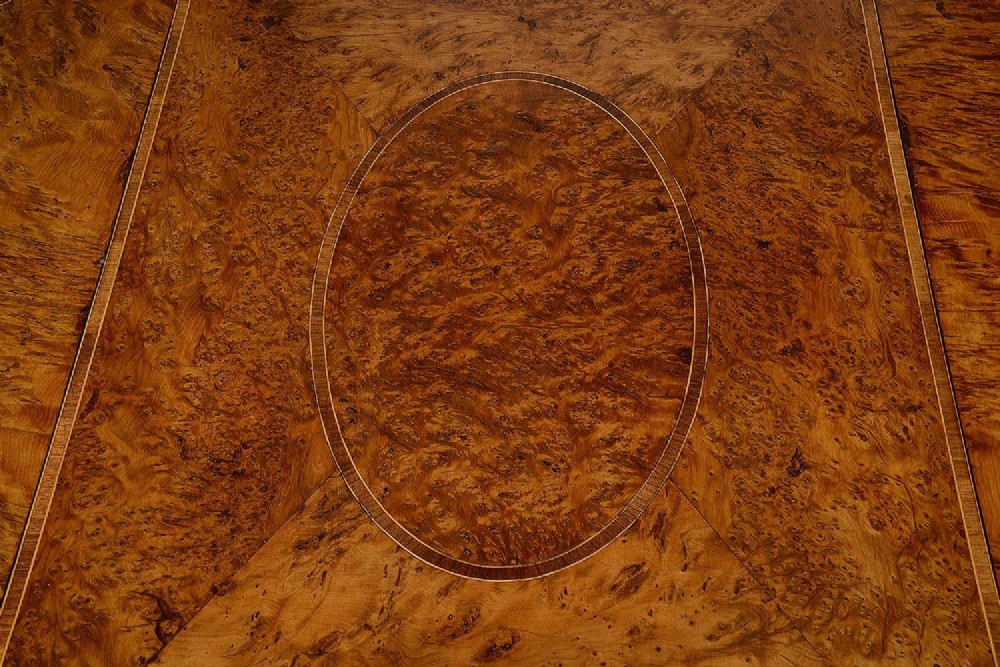 Rare 18th Century Yew wood Pembroke table, circa 1780 View VI