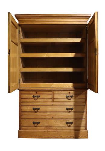 FINE ENGLISH ASH PRESS CUPBOARD IN THE MANNER OF MAPLE CO C1880 - ADDITIONAL PHOTO 2
