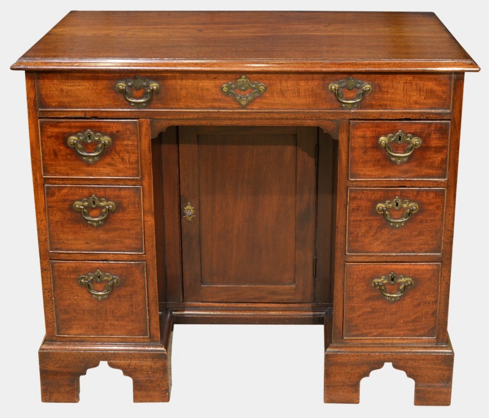 Mid 18th Century Mahogany Kneehole Desk