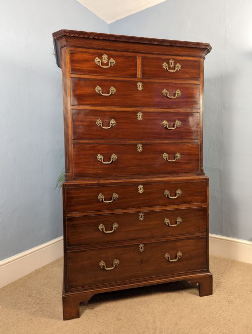 Georgian Mahogany Chest on Chest