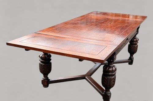 Large Oak Extending Table