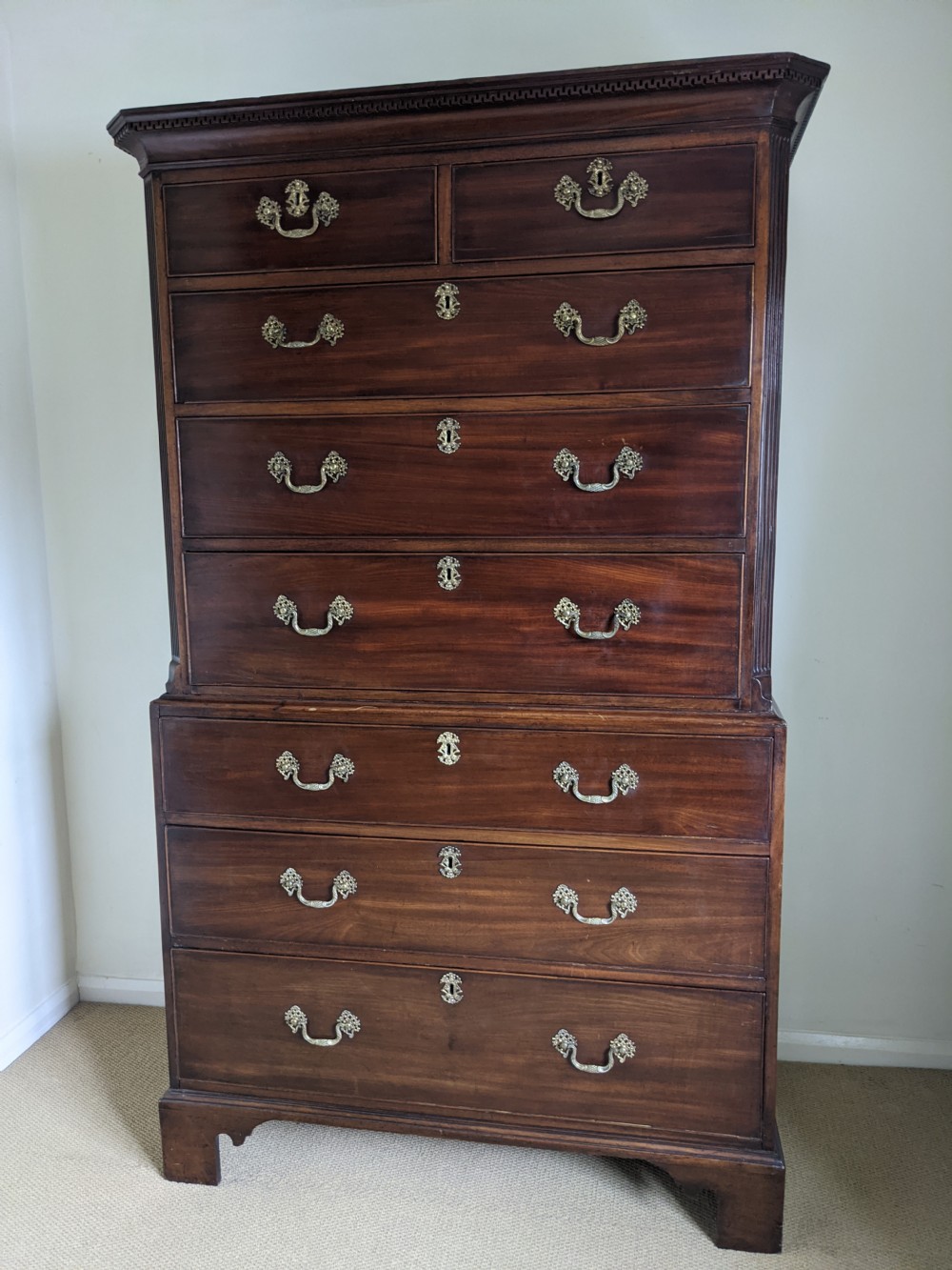 Georgian Mahogany Chest on Chest View IV