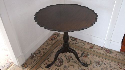 Mahogany Georgian Tripod Table
