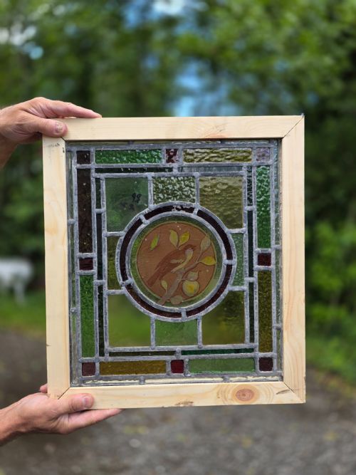 1910 ANTIQUE LEADED GLASS WINDOW WITH BRID ON A BRANCH DESIGN - ADDITIONAL PHOTO 2