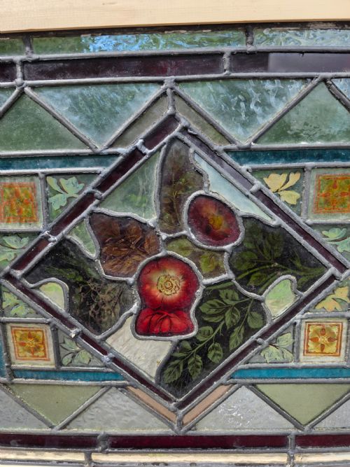 1890 ANTIQUE LEADED GLASS WINDOW WITH HAND PAINTED FLOWERS DESIGN - ADDITIONAL PHOTO 1