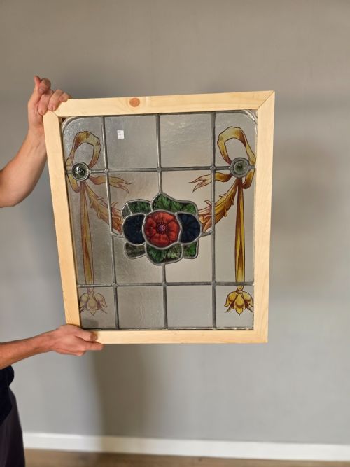 1900 ANTIQUE LEADED GLASS WINDOW WITH HAND PAINTED FLOWERS SWAGS AND BULLSEYES - ADDITIONAL PHOTO 1