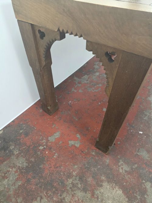 ANTIQUE 1900S OAK GOTHIC CONSOLE TABLE - ADDITIONAL PHOTO 6