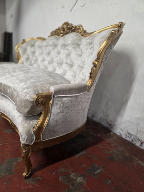 ANTIQUE VICTORIAN ORIGINAL GILT SOFA 1880S - ADDITIONAL PHOTO 5