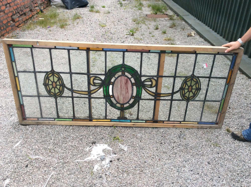 Horizontal leaded glass window