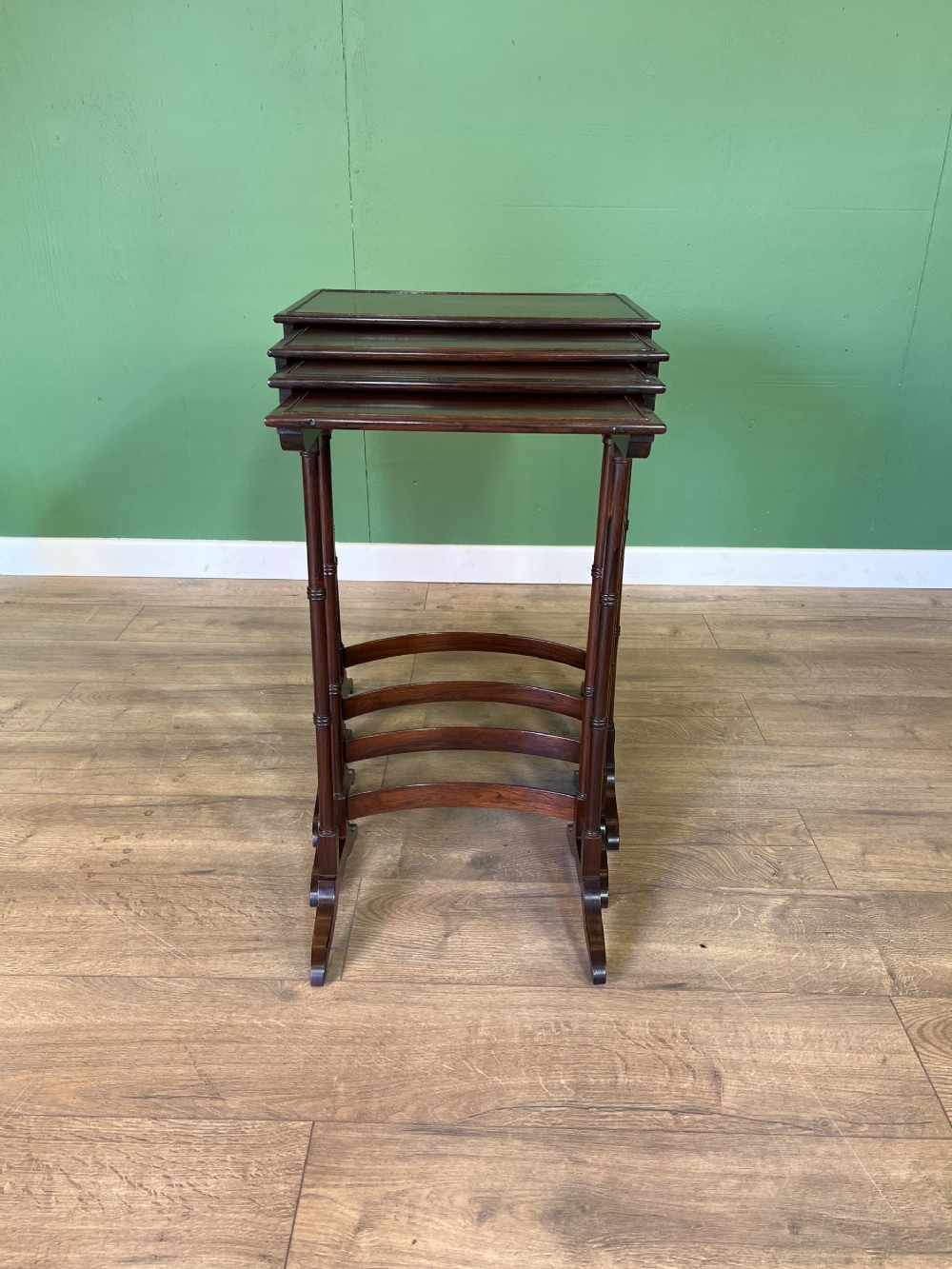 A good fine edwardian rosewood quarteto nest of tables