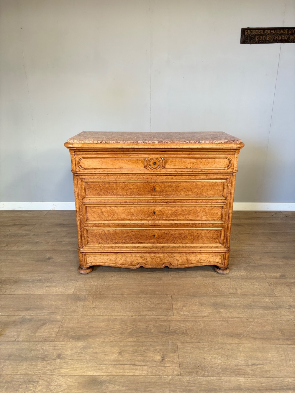 An exceptional quality antique 5 drawer French Victorian commode chest