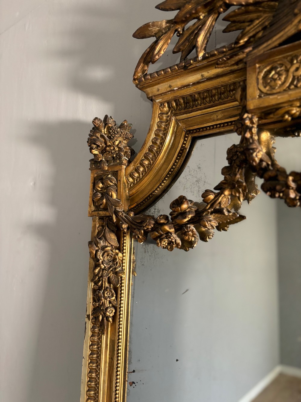 A fine antique English pier mirror View V
