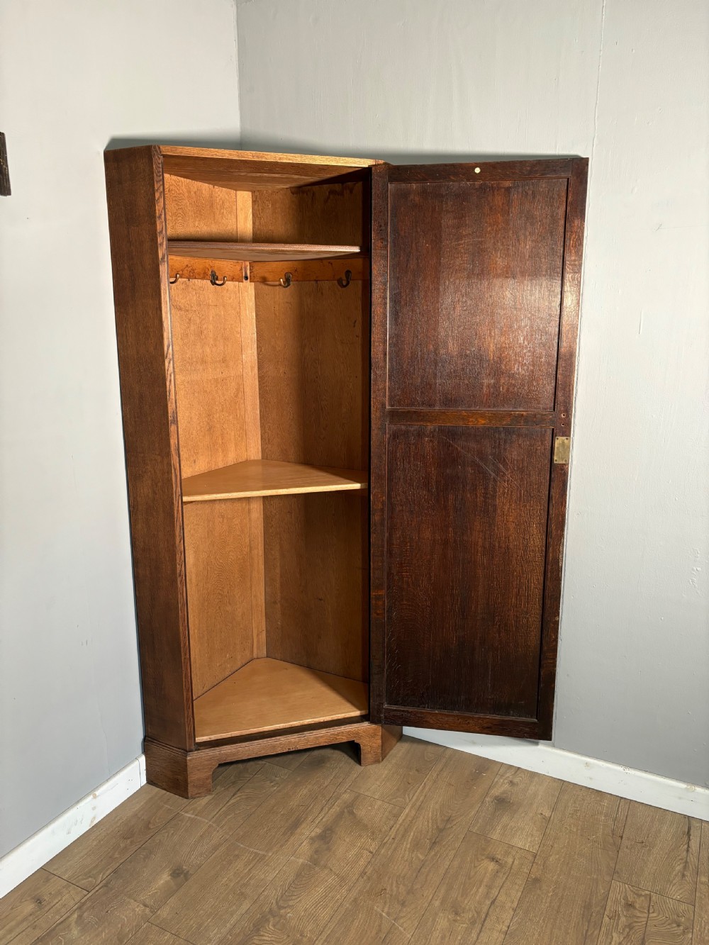 Edwardian Antique Oak Heals Corner Wardrobe