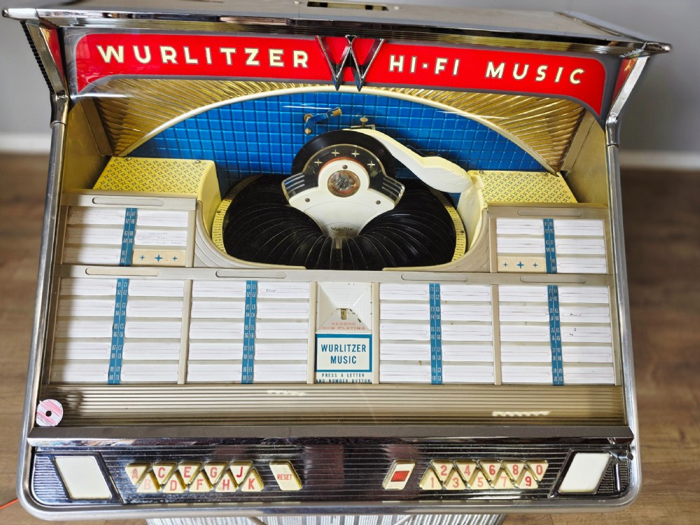 1950s Wurlitzer HI-FI Music Juke Box  View V