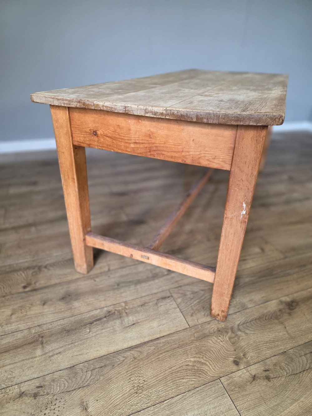 Sycamore top 19th century farmhouse table  View XI