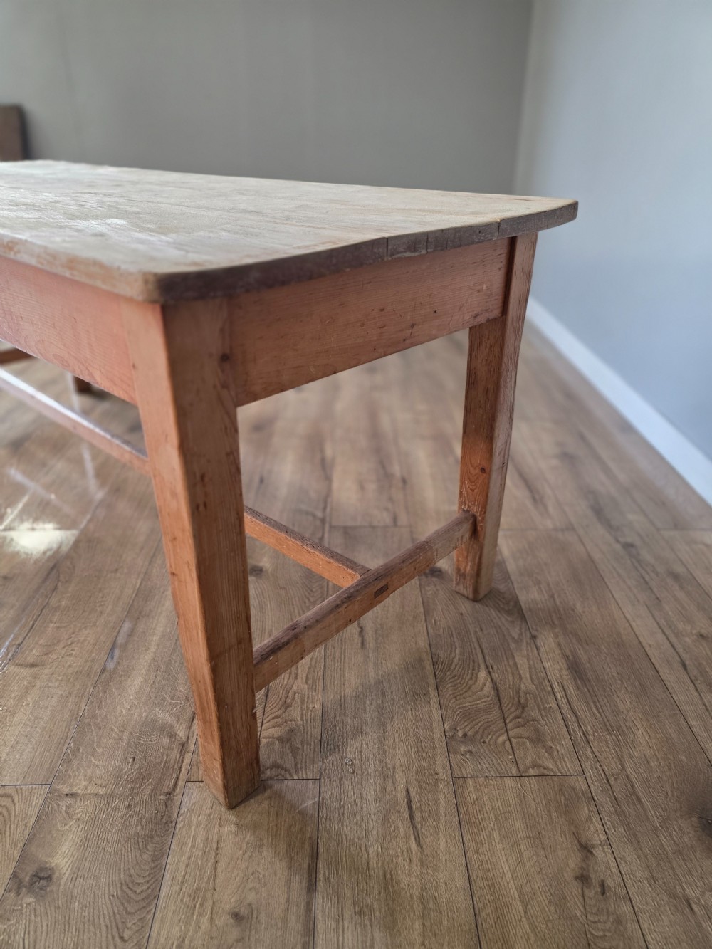 Sycamore top 19th century farmhouse table  View XII