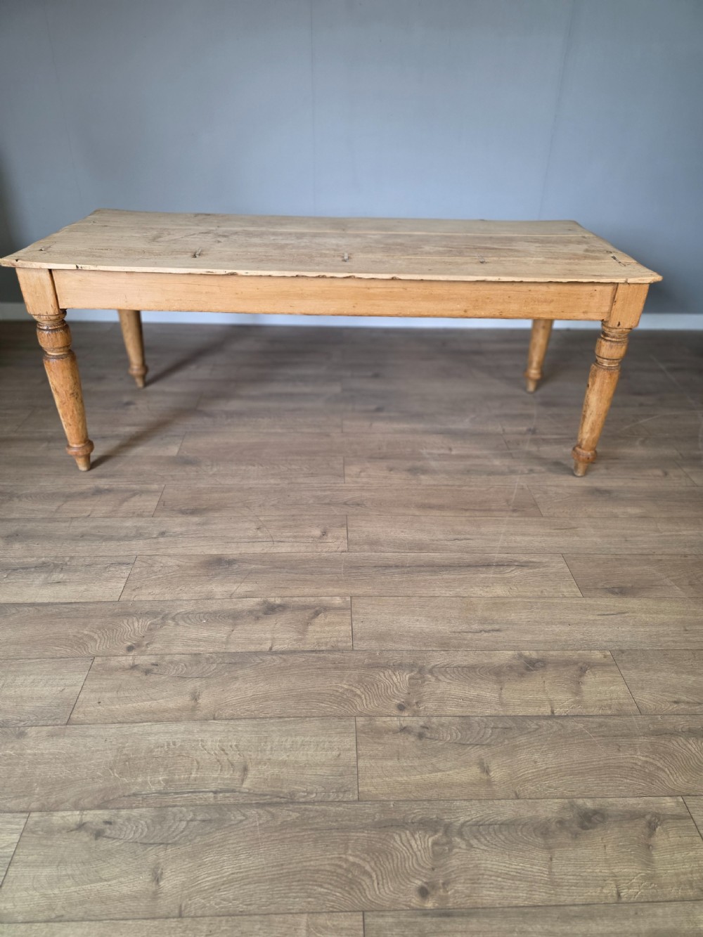 Victorian Pine 19th Century Farmhouse Dining Table 