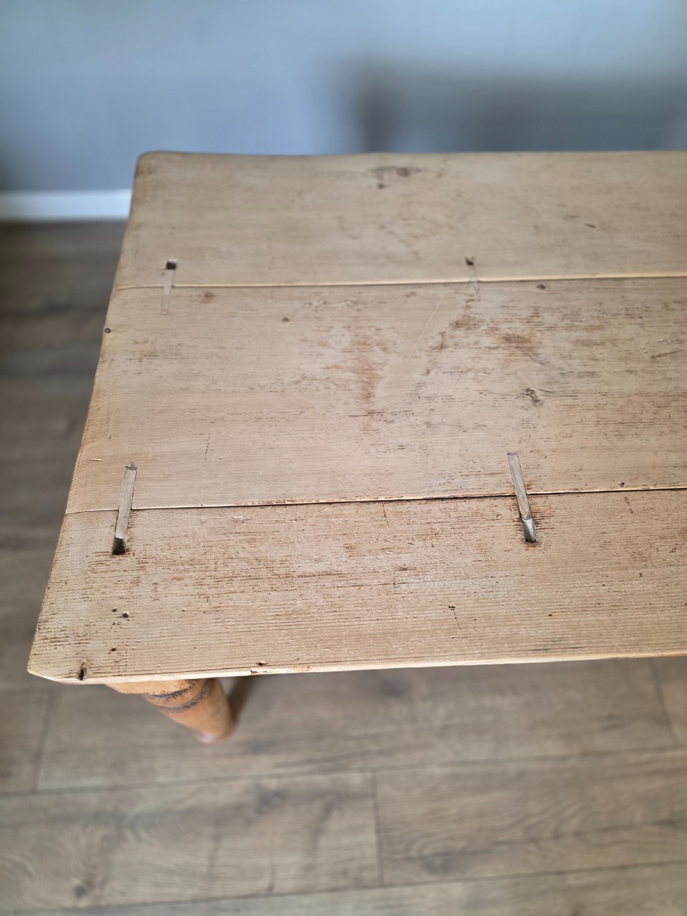 Victorian Pine 19th Century Farmhouse Dining Table  View IV