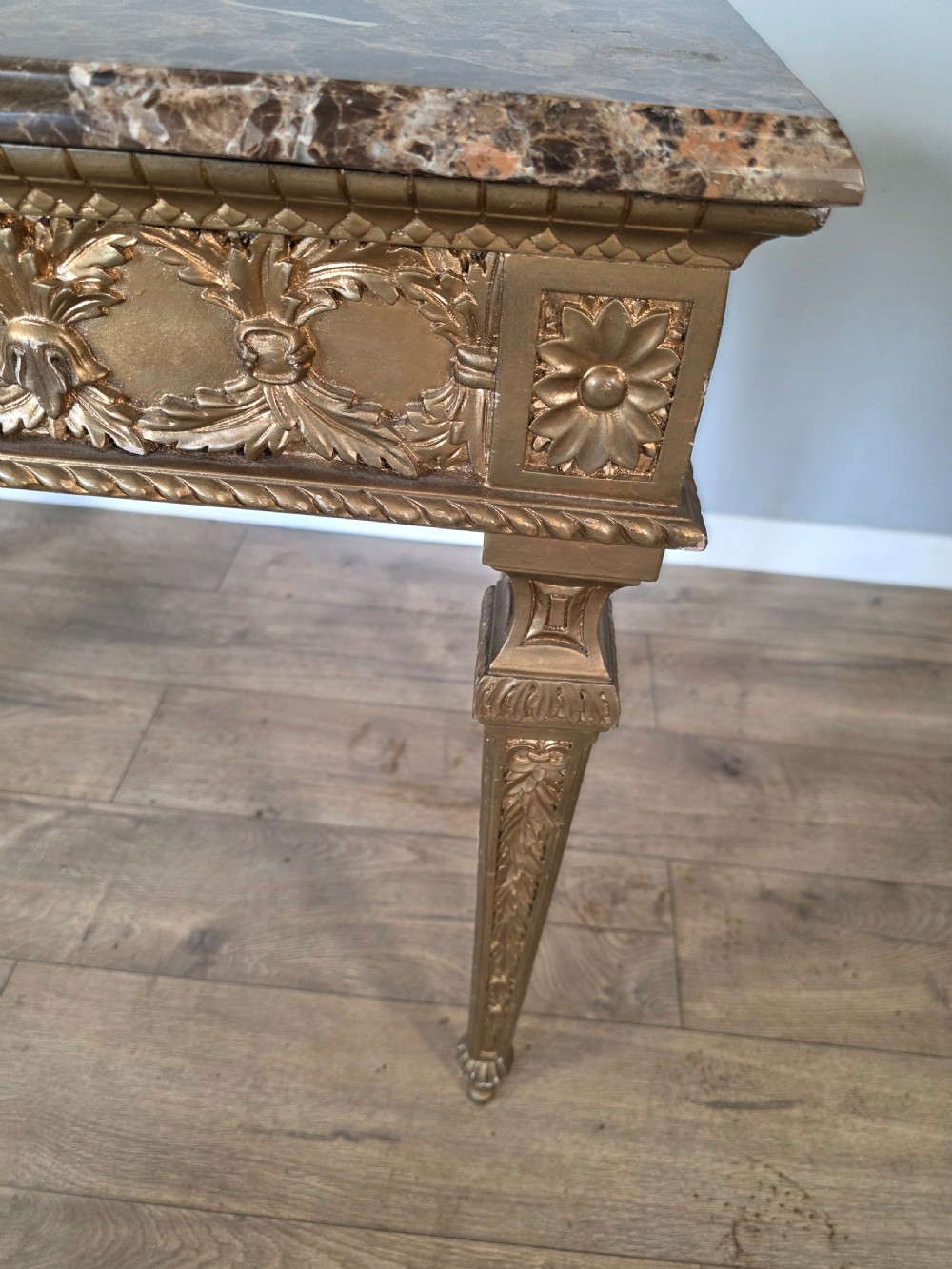 Mid-Century Console Table in Marble and Gilded Wood  View XVII