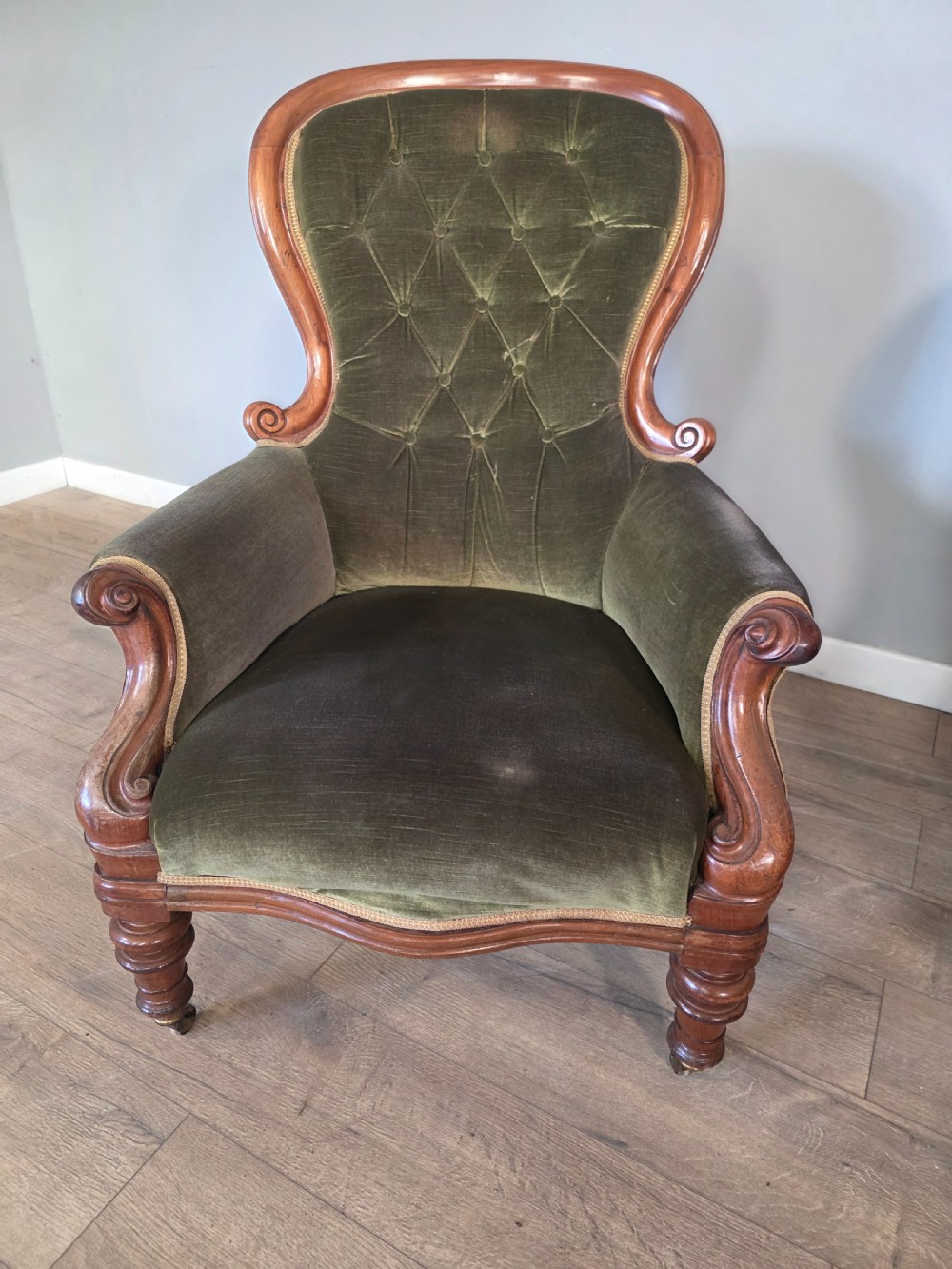 Pair of Victorian Ladies and Gents Spoon Back Chairs  View IV