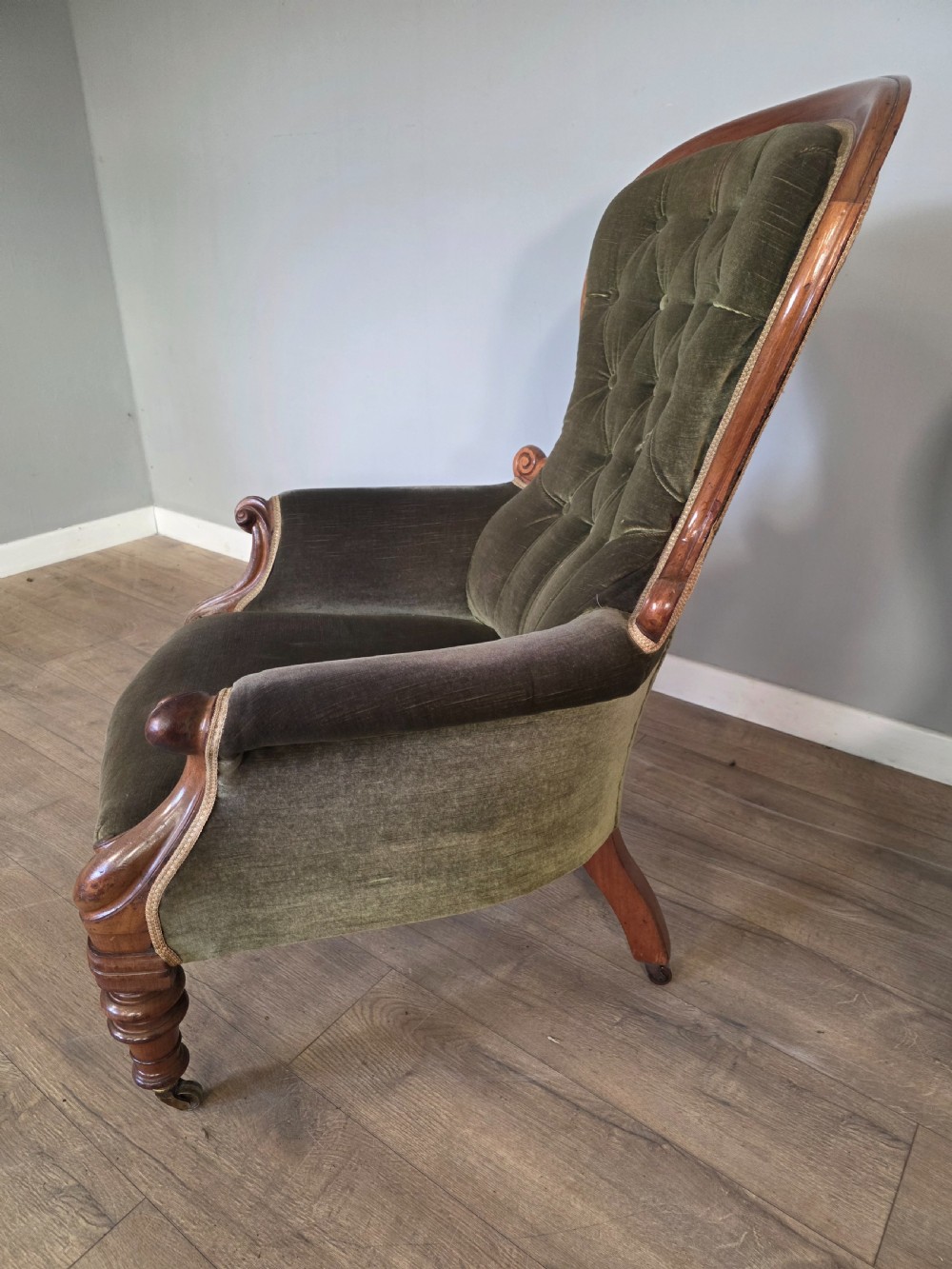 Pair of Victorian Ladies and Gents Spoon Back Chairs  View VI