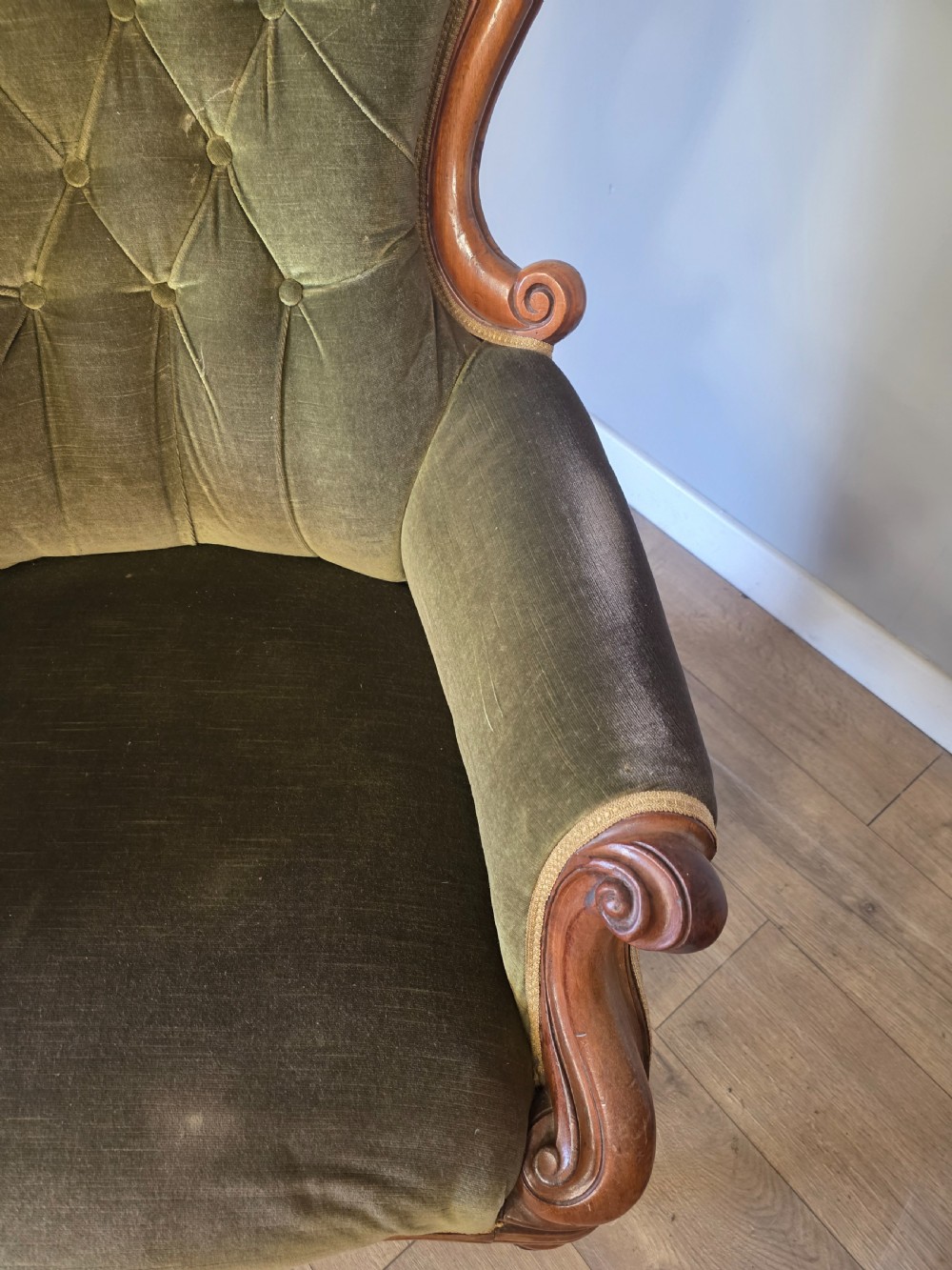 Pair of Victorian Ladies and Gents Spoon Back Chairs  View XV