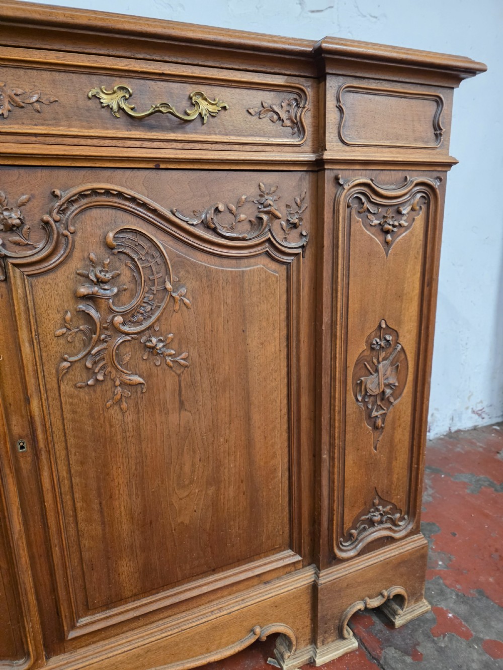 Antique French Walnut Credenza 1900s View VIII