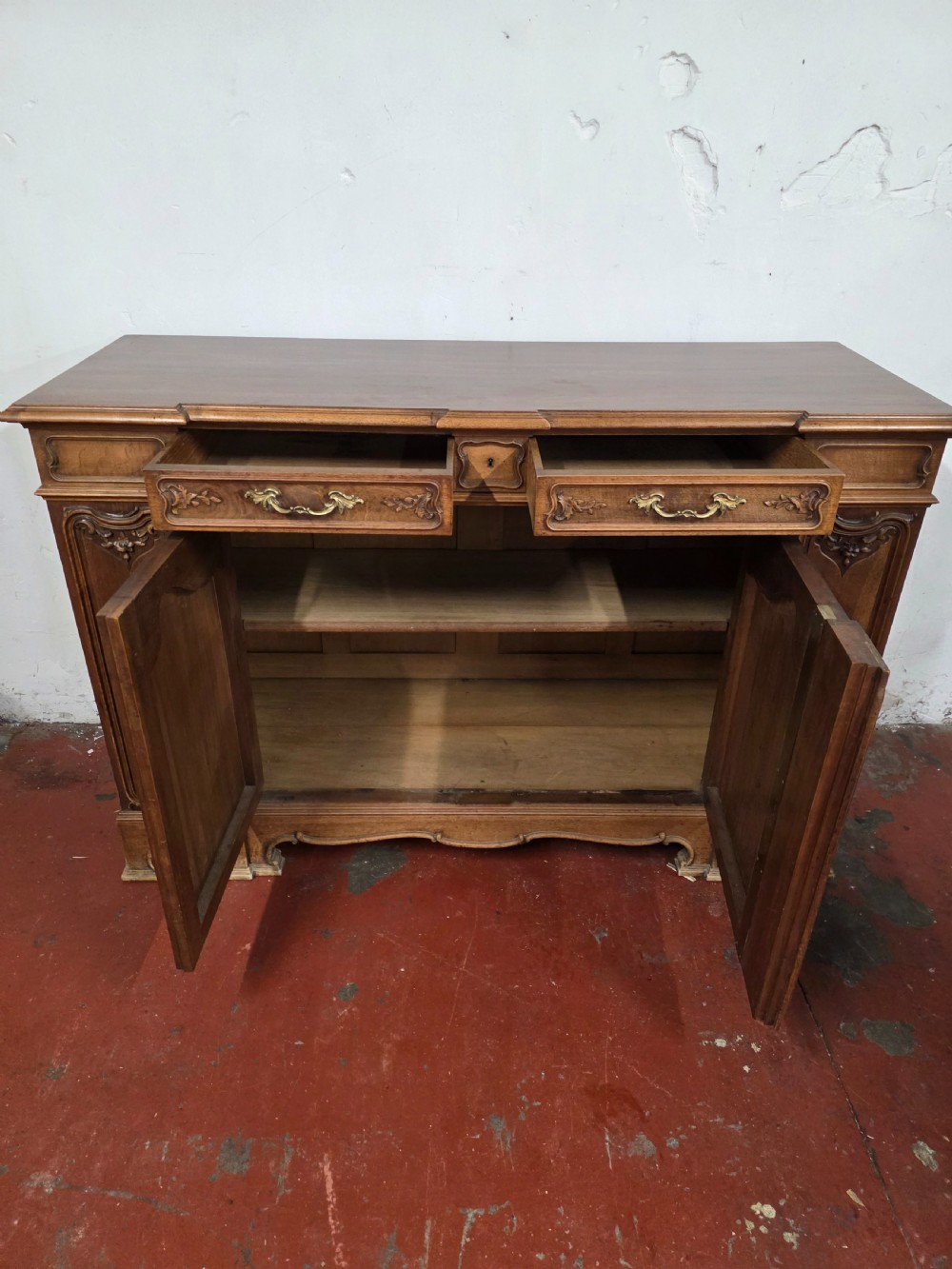 Antique French Walnut Credenza 1900s View XII