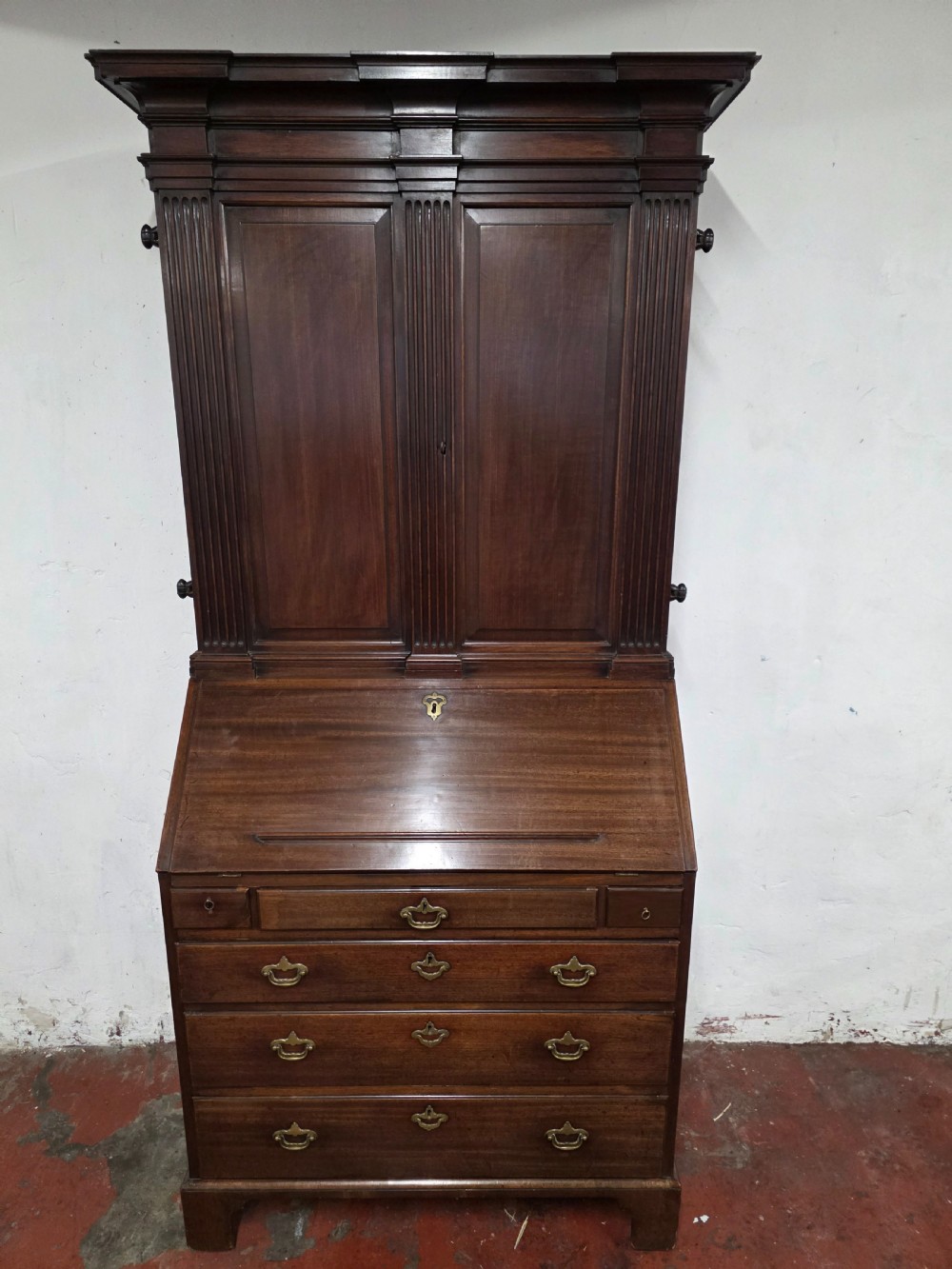 18th century antique mahogany Bureau Bookcase  View III
