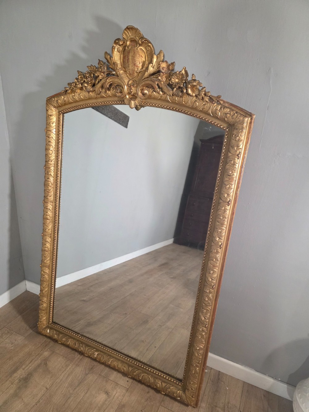 1870s Antique English Victorian Guilded Mirror  View III