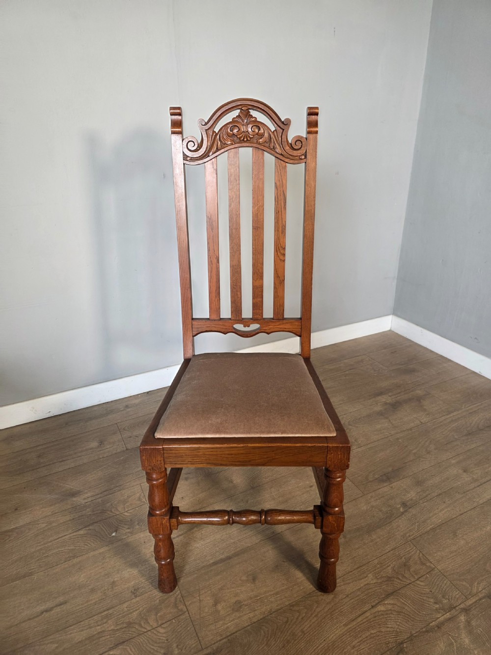 Set of 6 Antique Golden Oak High Back Carved Dining Chairs  View VI