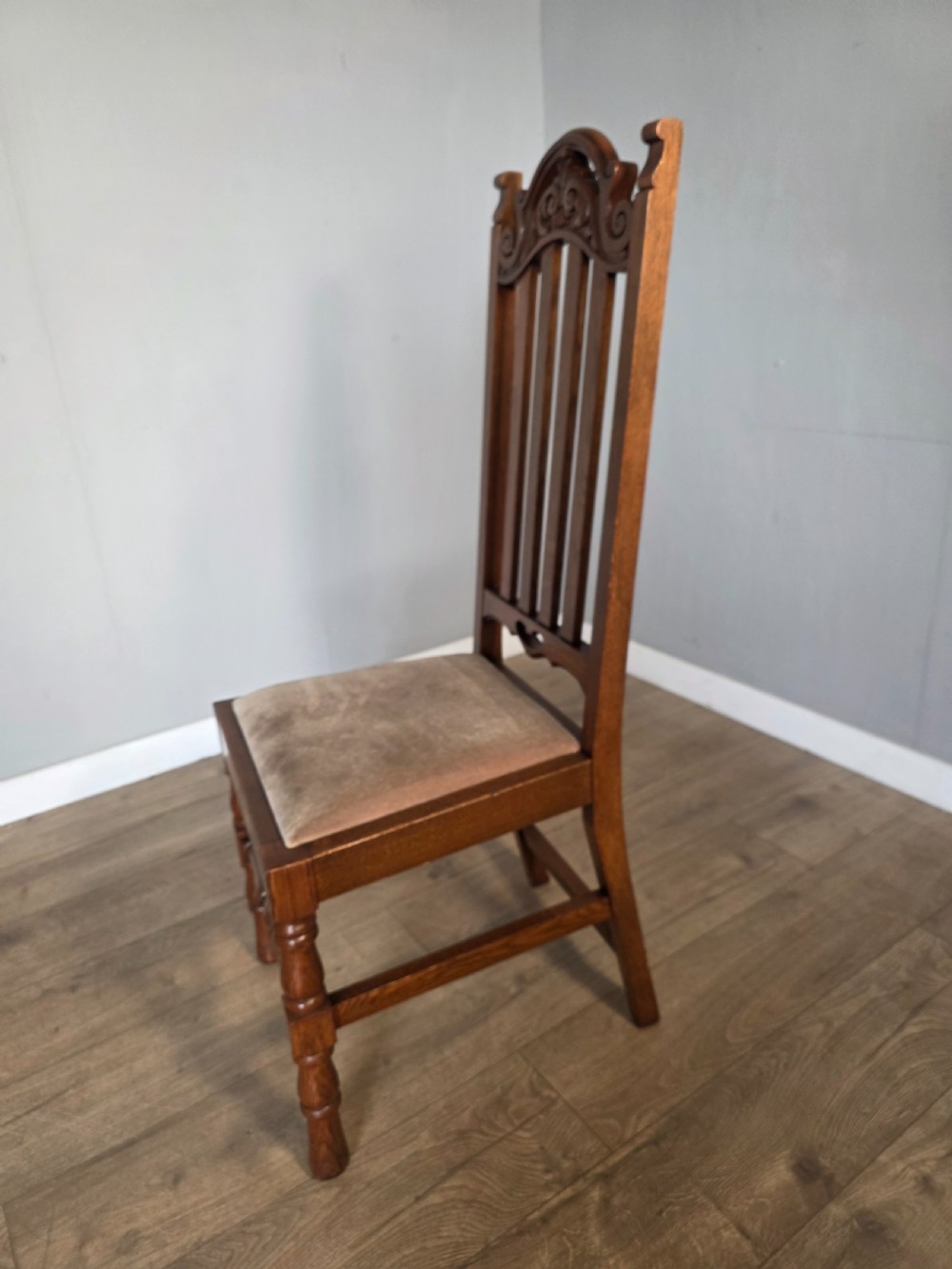 Set of 6 Antique Golden Oak High Back Carved Dining Chairs  View IX