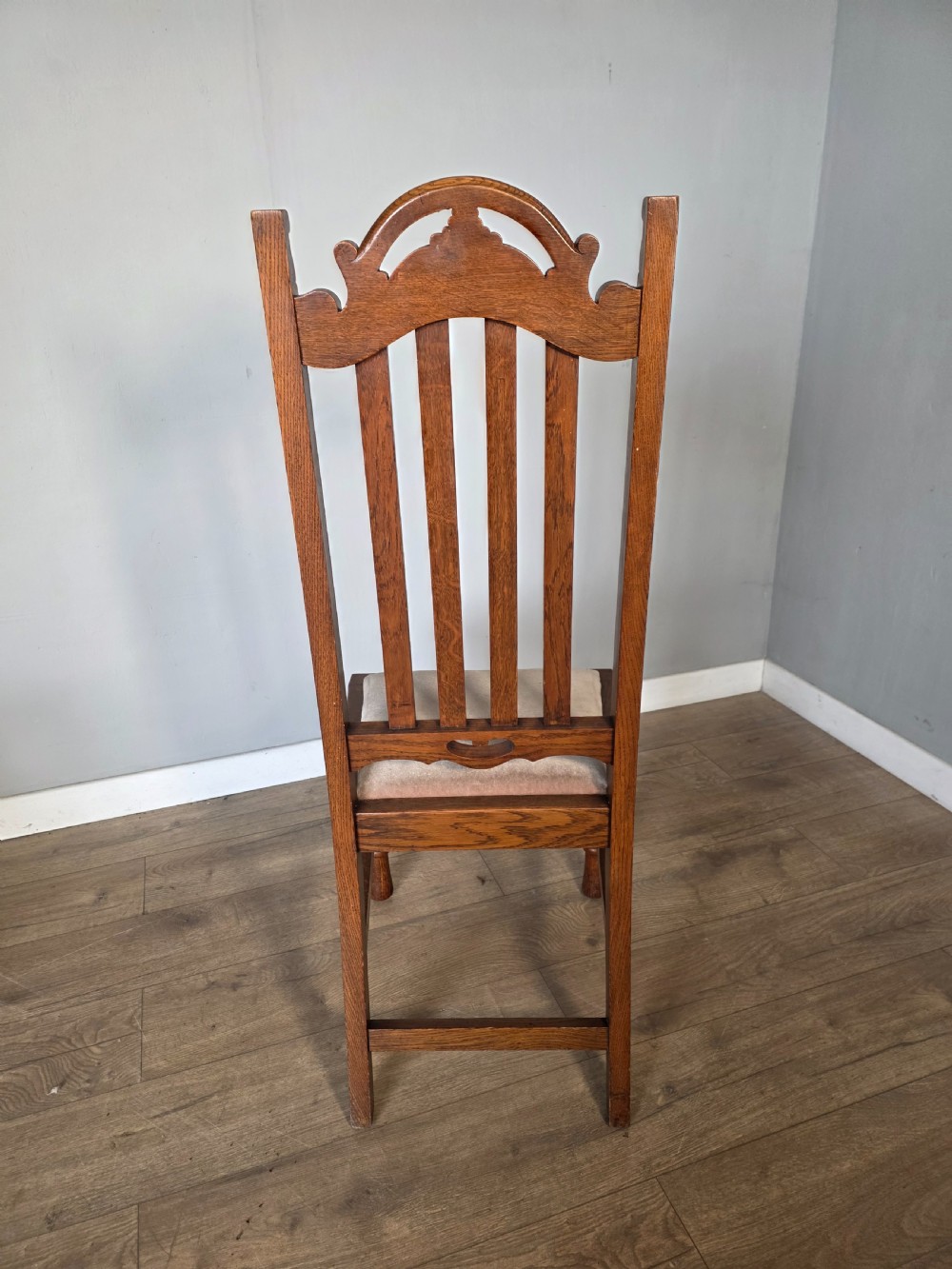 Set of 6 Antique Golden Oak High Back Carved Dining Chairs  View XII
