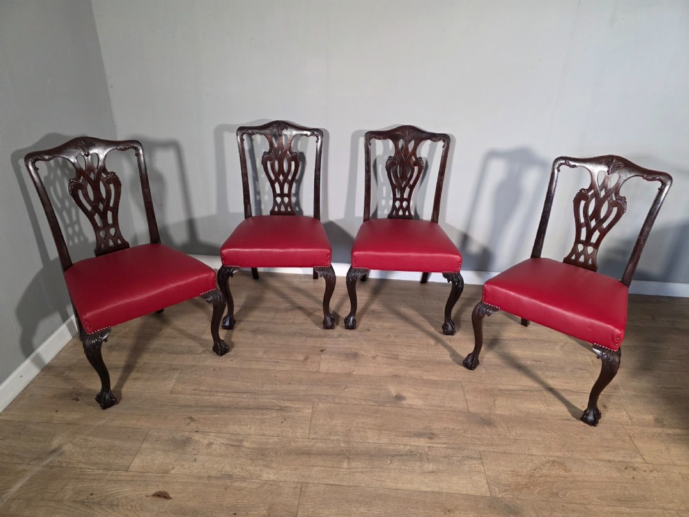 Set of 4 Antique Mahogany Chippendale Style Dining Chairs 1900s View IV