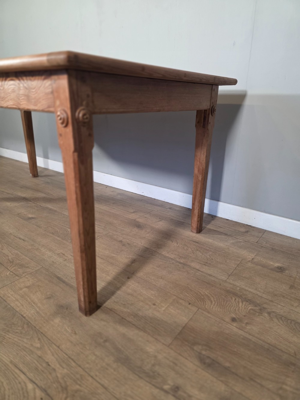 English Pitch Pine Victorian Farmhouse Table 1880s  View VIII