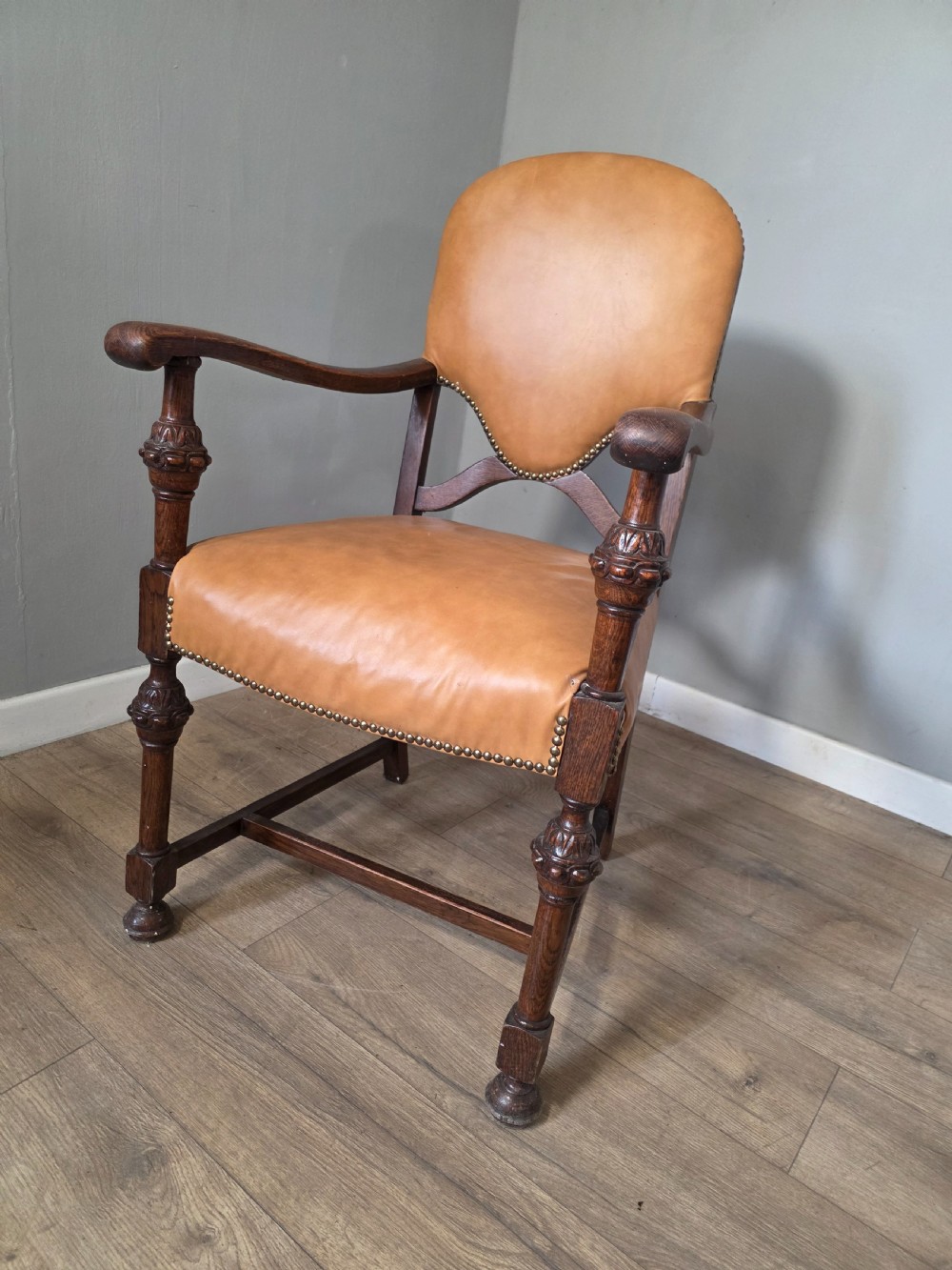 Set of 8 Antique Oak and Leather Dining Chairs  View XIV