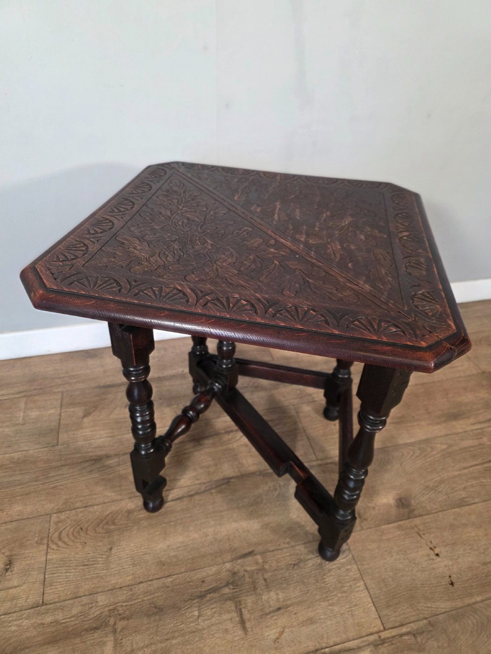 Antique Late Victorian Carved Drop Leaf Corner Side Table 1890s  View IX