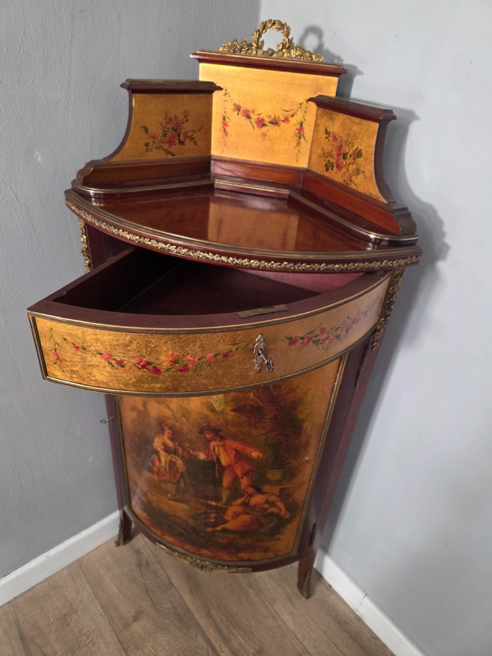 Antique French Vernis Style Martin Style Corner Cupboard 1900s  View VIII