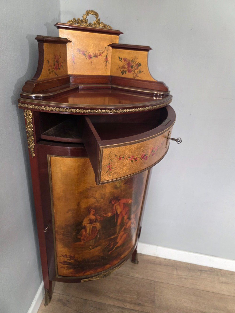 Antique French Vernis Style Martin Style Corner Cupboard 1900s  View IX